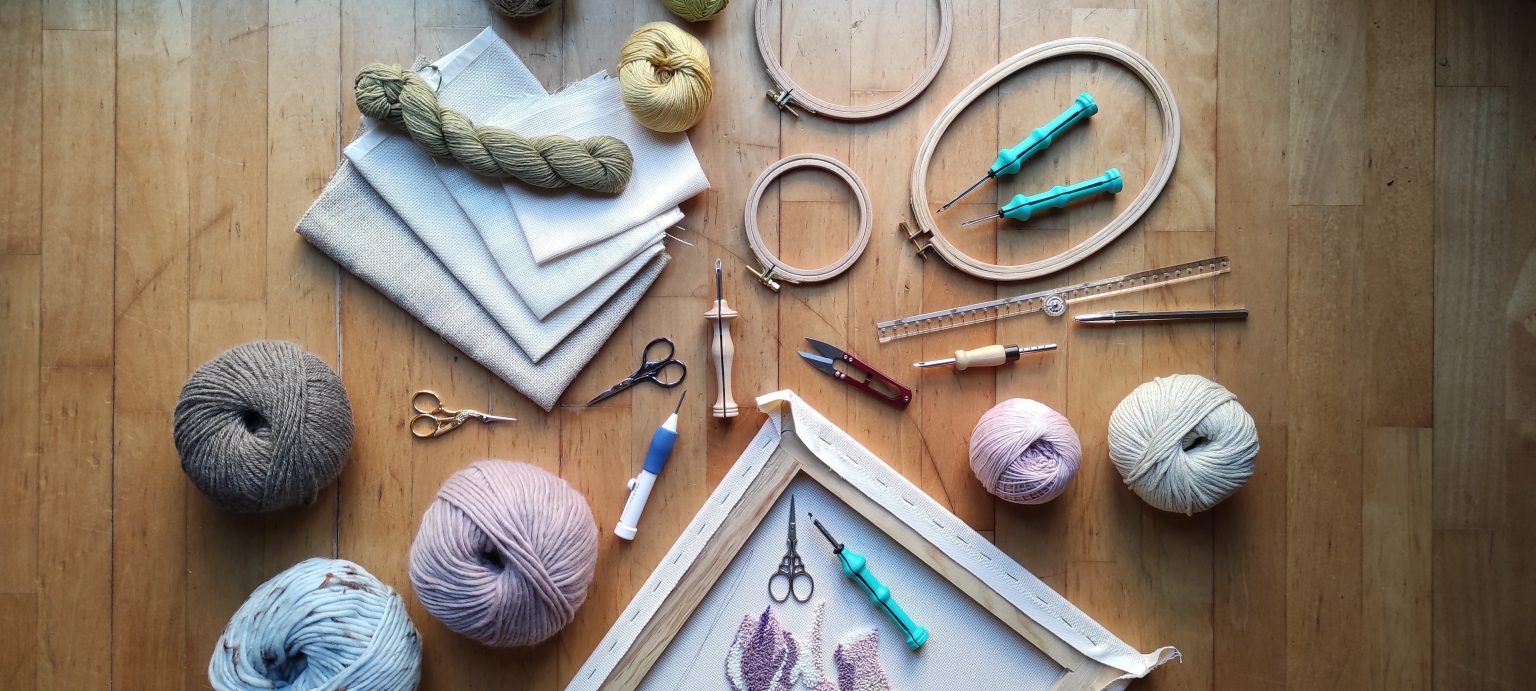 Materiales para punch needle