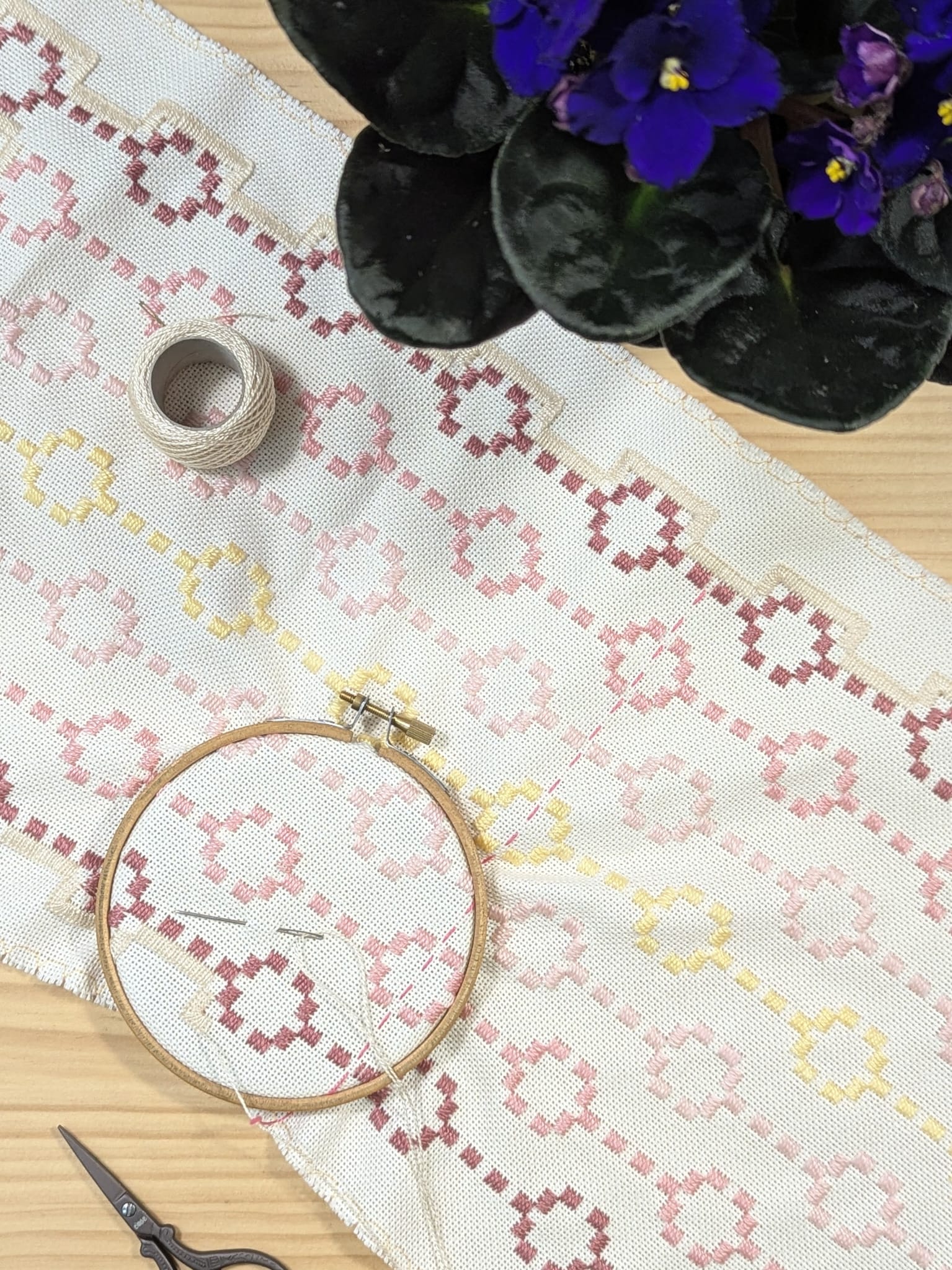 taller-bordado-hardanger-madrid (1) tela para Hardanger
